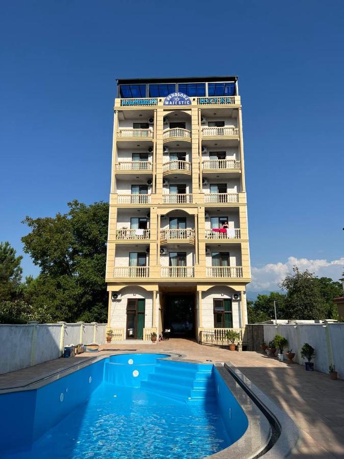 Hotel Majestic Kobuleti Esterno foto