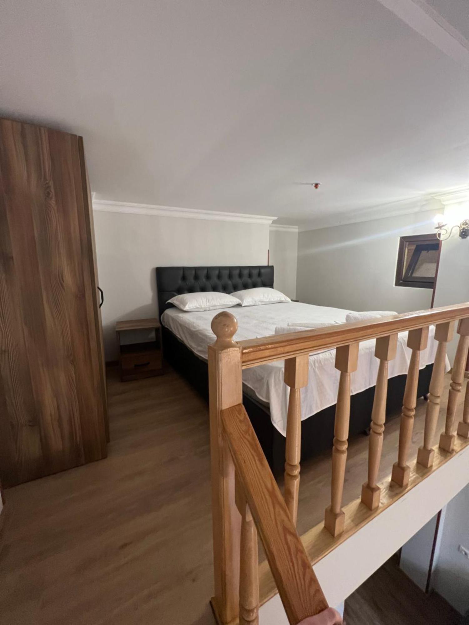 Hotel Majestic Kobuleti Esterno foto