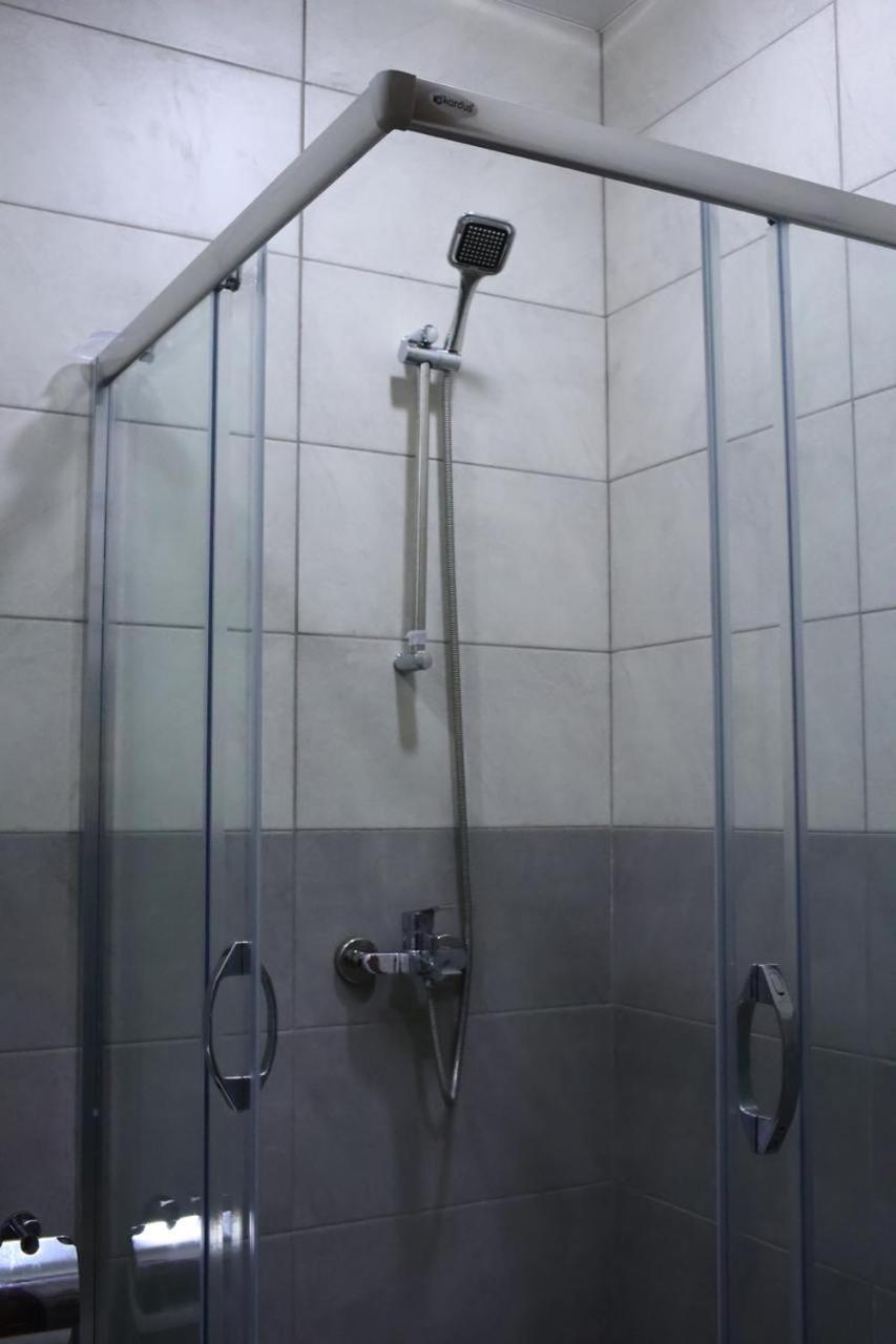 Hotel Majestic Kobuleti Esterno foto